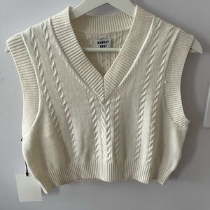 SUNDAY BEST cropped knit sweater